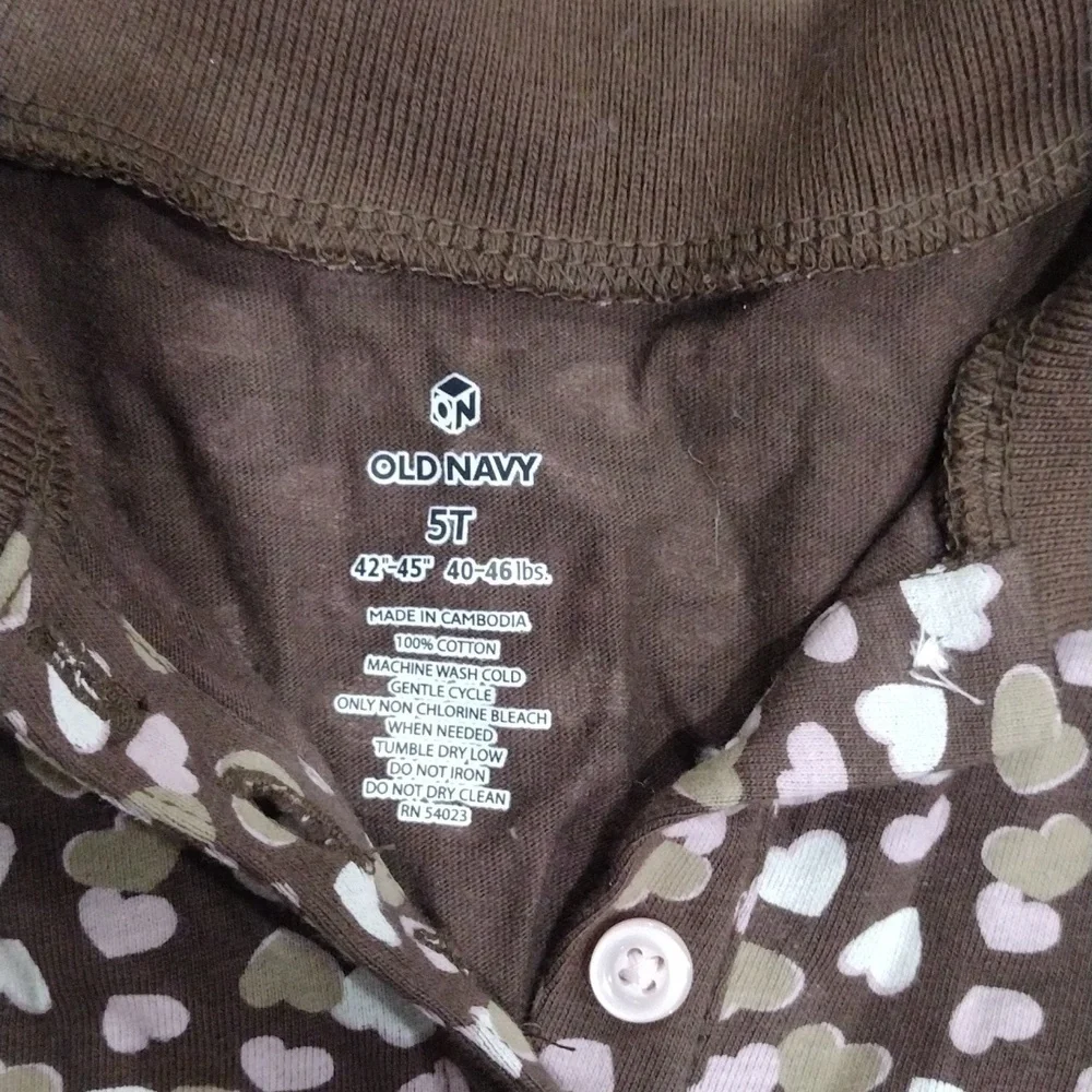 Old Navy Pink, Brown Top and Brown Puma Pants 5T, Set of 2 - Excellent condition
